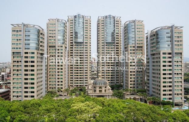 仁愛帝寶建物外觀